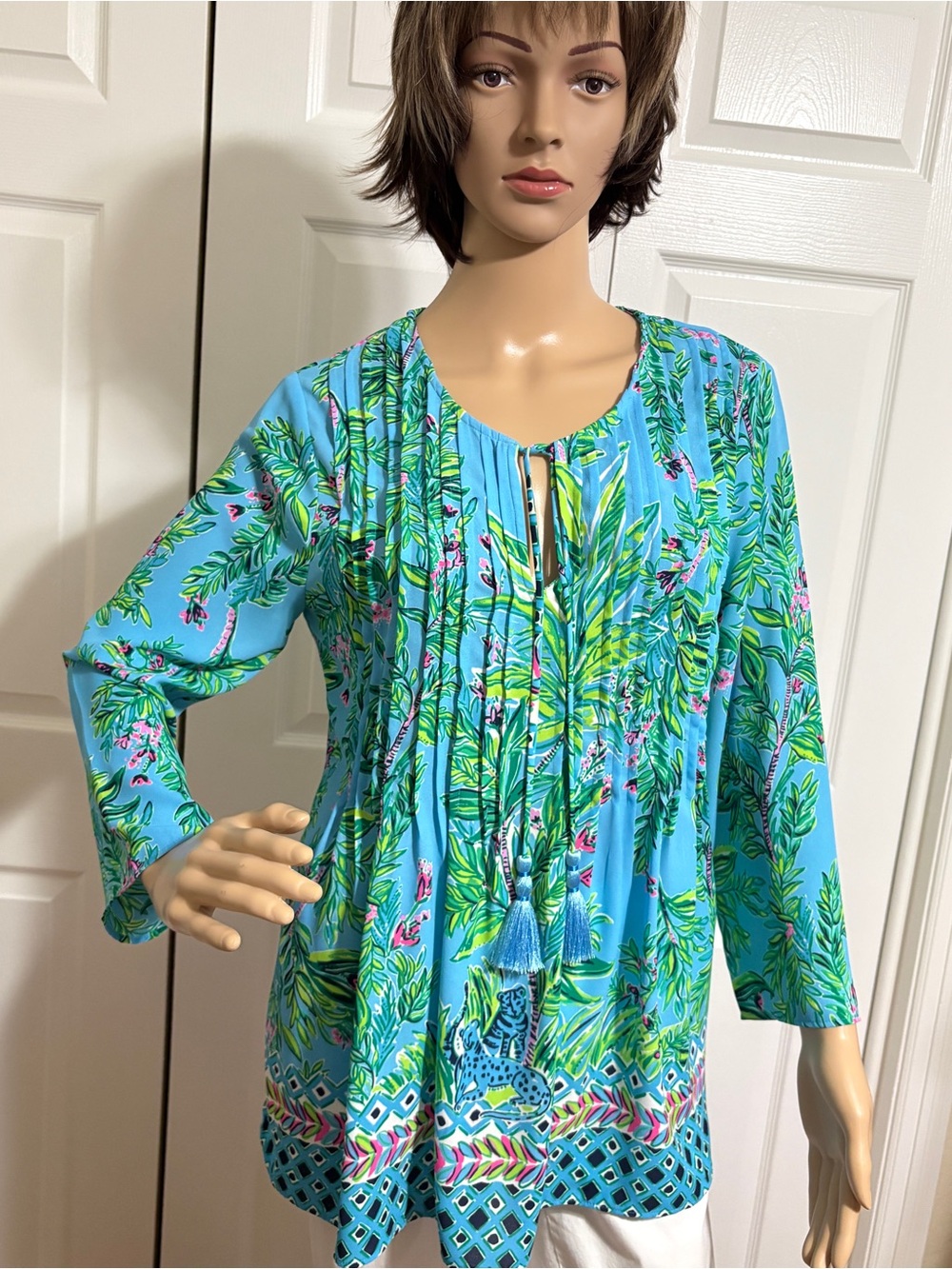 Lilly Pulitzer Blue Tropical Print Marilina Long-Sleeve Tunic with Tassels